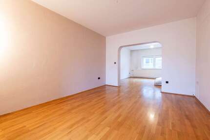 Wohnung zum Kaufen in Essen Frohnhausen 159.000,00 € 86 m² - Essen / Frohnhausen