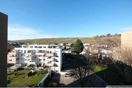 Wohnen mit Ausblick auf die Weinberge - Walheim