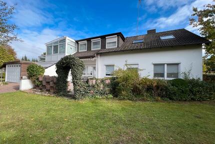 Modernisiertes Einifamilienhaus mit großem Garten, Wintergarten & - Hagen im Bremischen