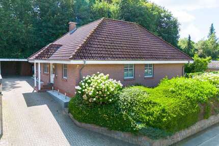 Haus zum Kaufen in Burg 320.000,00 € 122 m²