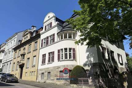 Haus zum Kaufen in Mönchengladbach 990.000,00 € 504 m²