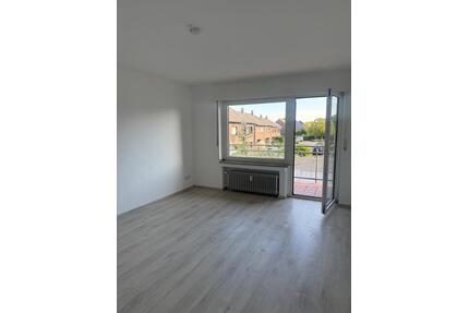 Einzugsfertige 2-Zimmer-Wohnung in Voerde mit Balkon - Voerde (Niederrhein)