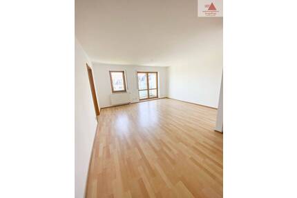 Wohnen im Herzog-Georg-Ring: 3-Raum-Wohnung mit Balkon! - Annaberg-Buchholz