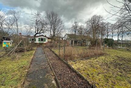 Schrebergarten-Kleingarten - 3.750,00&nbsp;EUR Kaltmiete, ca.&nbsp; 0,00&nbsp;m&sup2; in Kassel (PLZ: 34134) Niederzwehren
