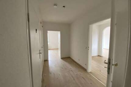 Wohnung zum Mieten in Monheim 911,00 € 74 m²