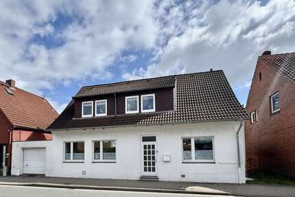 Haus zum Mieten in Neustadt am Rübenberge 1.050,00 € 185 m²