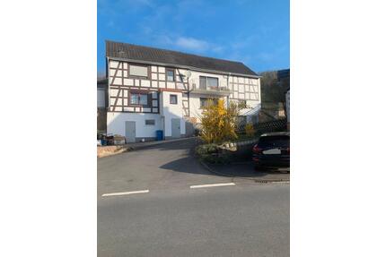 2 Familien- Haus zu verkaufen!!!! - Gilserberg