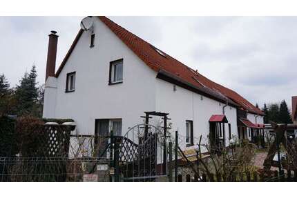 Haus zum Kaufen in Neißeaue 105.000,00 € 269 m²