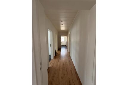 4,5 Zimmer Wohnung Stadtnah - 750,00&nbsp;EUR Kaltmiete, ca.&nbsp; 83,00&nbsp;m&sup2; in Gladbeck (PLZ: 45964)