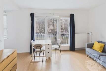 Wohnung zum Kaufen in Berlin 180.000,00 € 33 m²