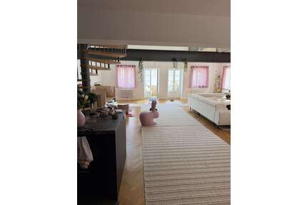 Wohnung zum Mieten in Augsburg 3.500,00 € 254.49 m²