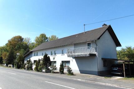 Investoren aufgepasst! Anwesen mit großem Potenzial ca. 6300 qm² - Windhagen