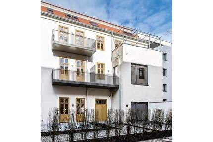 hochwertig sanierter Erstbezug! Herzlich Willkommen in Deiner neuen Wohnung im Napoleonpalais! - Halle Altstadt