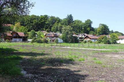 VERKAUF: Sonniges Baugrundstück in Andechs - ideal für Ihr Einfamilienhaus oder Doppelhaus