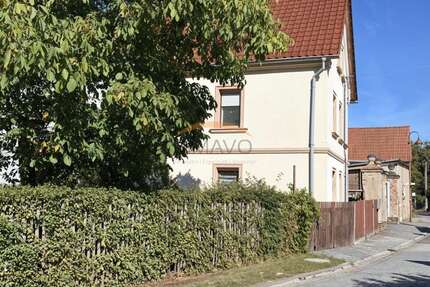 Haus zum Kaufen in Neukieritzsch 899.000,00 € 249.78 m²