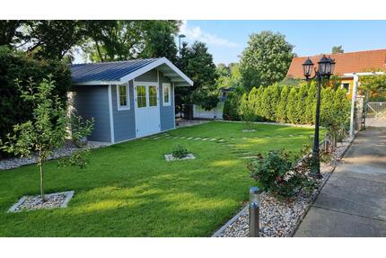 Saniertes charmantes EFH mit Keller Carport Kamin zwei Schuppen - Blankenfelde-Mahlow