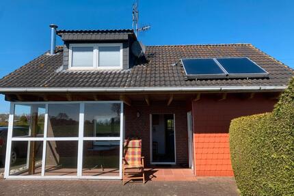 Ferienhaus am See - 115.000,00&nbsp;EUR Kaufpreis, ca.&nbsp; 60,00&nbsp;m&sup2; in Zetel (PLZ: 26340)