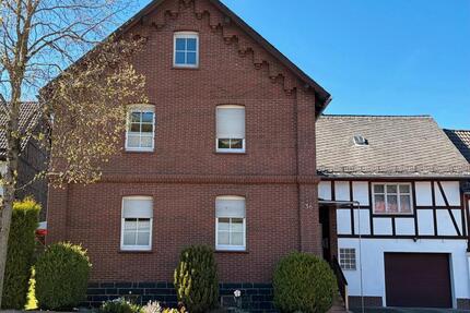 Prof. saniertes Haus sofort nutzbar mit viel Potenzial - Breidenbach