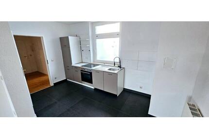 MEGA =》MODERNE 2 ZI OASE, EINBAUKÜCHE, WANNE !! - Chemnitz Altendorf