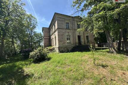Haus zum Kaufen in Chemnitz Hilbersdorf 280.000,00 € 448.97 m² - Chemnitz / Hilbersdorf
