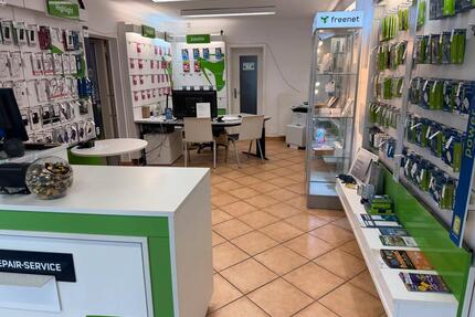 Ladenlokal zu vermieten - 999,00&nbsp;EUR Kaltmiete, ca.&nbsp; 80,00&nbsp;m&sup2; in Dörentrup (PLZ: 32694)