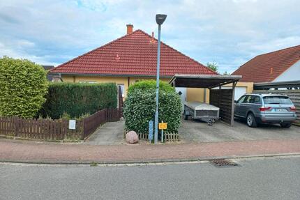 Bungalow in Toplage mit 1 Zimmer Wohnung im OG - Ascheberg (Holstein)