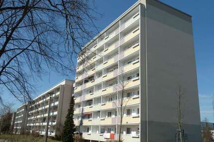 Wohnung zum Mieten in Weißwasser 566,50 € 90.6 m²