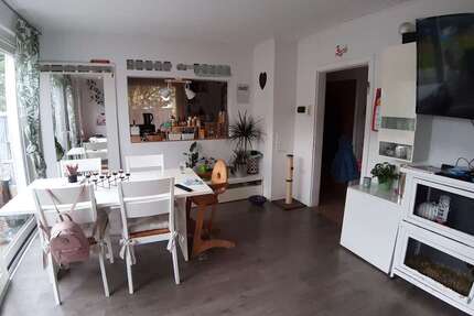 Haus zum Kaufen in Wesendorf 139.000,00 € 94 m²