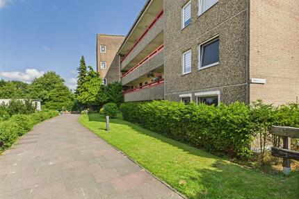 Zentral gelegene 3-Zimmer-Wohnung mit eigenem Garten - Bremerhaven Lehe