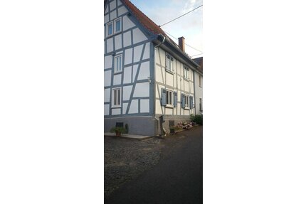 Altenstadt, EFH + Nebengeb. - 460.000,00&nbsp;EUR Kaufpreis, ca.&nbsp; 120,00&nbsp;m&sup2;&nbsp;Wohnfl&auml;che in Altenstadt (PLZ: 63674)