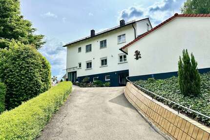 Haus zum Kaufen in Ellwangen 569.000,00 € 219 m²
