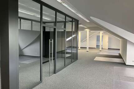 Büro in Koblenz 2.486,00 € 226 m²