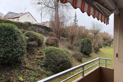 3-Zimmerwohnung in Esslingen-ruhige Lage-mit Garage-Keller-Bühne