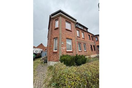 Kernsaniertes Dreifamilienhaus in Hagenow