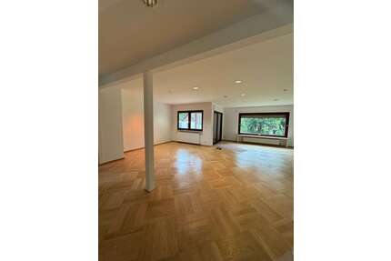 Haus zum Mieten in Berlin 2.990,00 € 200 m²