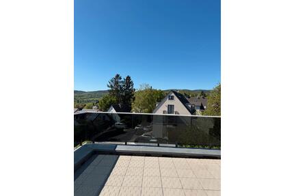 Hochwertige Einliegerwhng. mit Burgblick-Terrasse, sep. Eingang - Königstein im Taunus