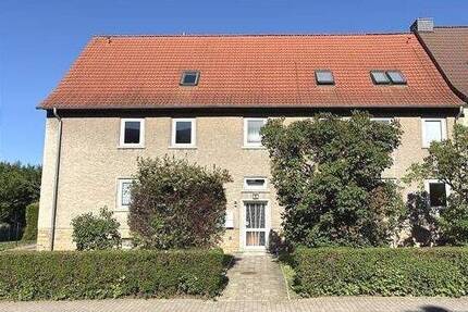 Vier-Familienhaus in Mücheln - 170.000,00&nbsp;EUR Kaufpreis, ca.&nbsp; 323,00&nbsp;m&sup2;&nbsp;Wohnfl&auml;che in Mücheln (Geiseltal) (PLZ: 06249)