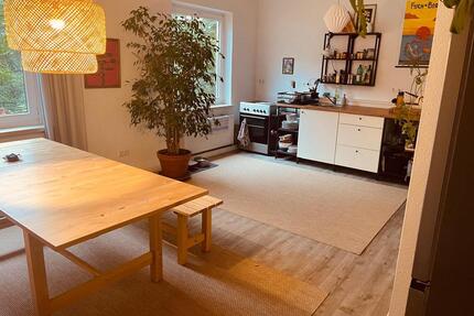 3 Zimmer Wohnung mit Balkon auch als Büro nutzbar - Verden (Aller)