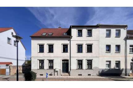 Haus zum Kaufen in Staßfurt 135.000,00 € 254.4 m²
