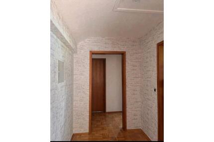 2 Zimmer Wohnung in Kassel Oberzwehren - Immenhausen