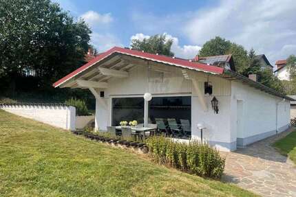 Haus zum Kaufen in Krombach 210.000,00 € 100 m²