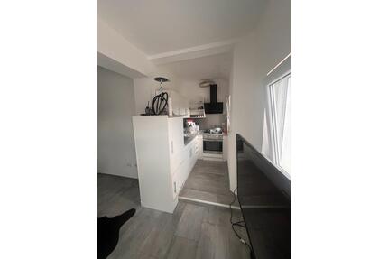 Anliegerwohnung zu vermieten - 670,00&nbsp;EUR Kaltmiete, ca.&nbsp; 48,00&nbsp;m&sup2; in Tuttlingen (PLZ: 78532)