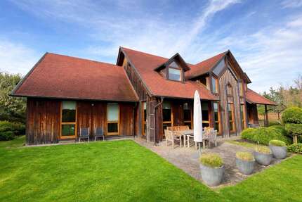 Haus zum Kaufen in Mendig 648.000,00 € 263 m²