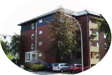 NUR FÜR SENIOREN! WBS erforderlich, Mindestalter 60 Jahre! 1 Zimmer-Wohnung mit Balkon im Erdgeschoss - Stadthagen