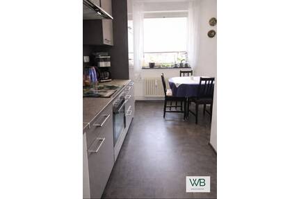 2 Wohnungen -möbliert, saniert, vermietet - in Wolfsburg mit Erbbaurecht - Wolfsburg / Detmerode