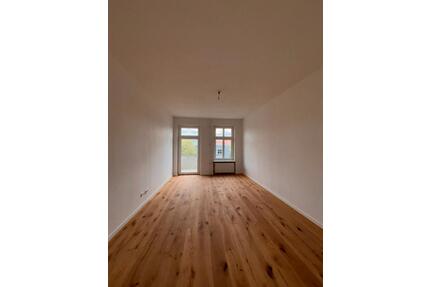 Wunderschöne 2 Zimmerwohnung für Singles & Paare mit Balkon - Berlin Mitte