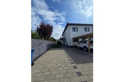 Moderne, neuwertige 3‑Zimmer‑Wohnung mit eigener Garten in Simbac - Garching an der Alz