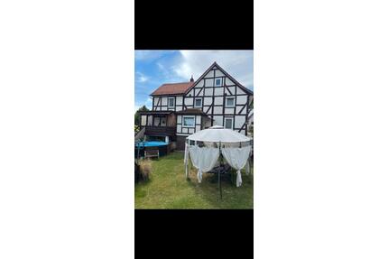 Einfamilienhaus - 265.000,00&nbsp;EUR Kaufpreis, ca.&nbsp; 170,00&nbsp;m&sup2; in Wabern (PLZ: 34590)