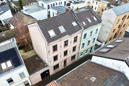 Haus zum Kaufen in Bonn 699.000,00 € 249 m²