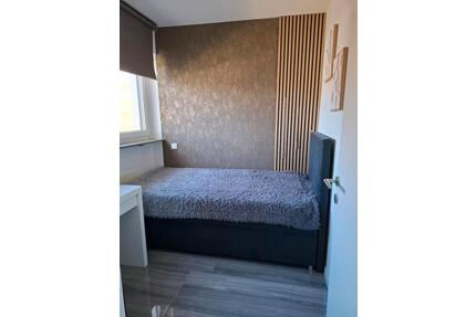 WG-Zimmer in 4 Zimmer Wohnung für Frauen - Schweinfurt Haardt